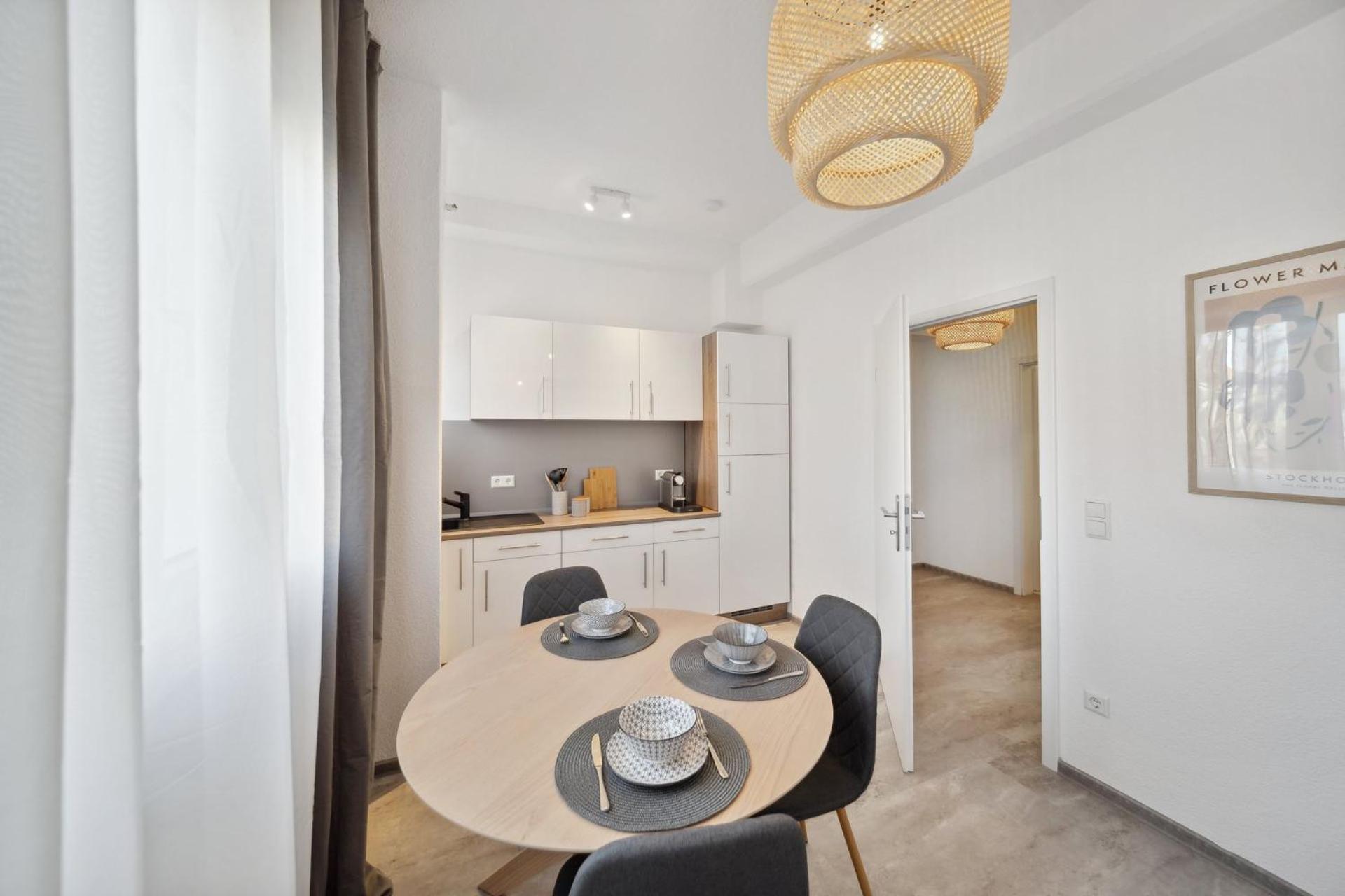 Ruhige Lage, Gute Anbindung, Frisch Renoviert Apartment Fellbach Luaran gambar